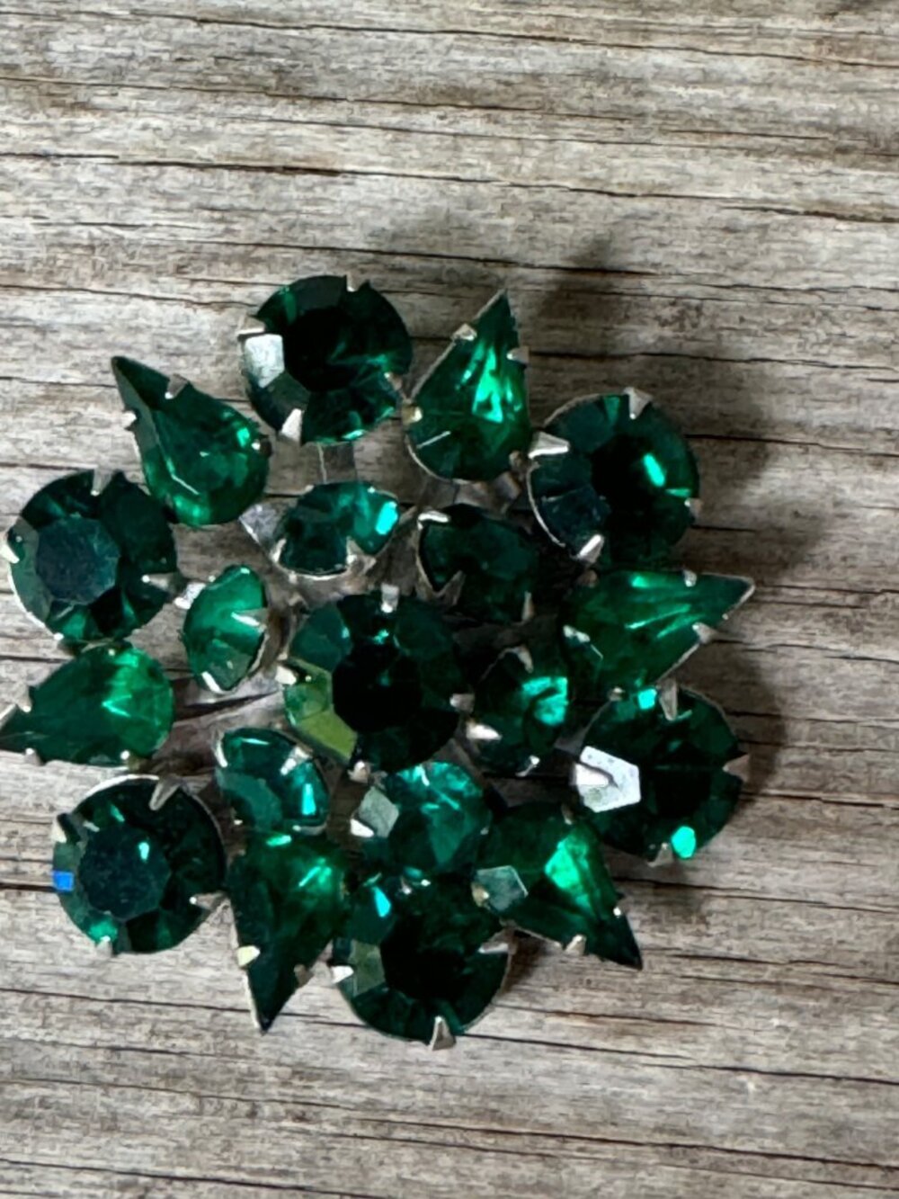 Coro Green Rhinestone Brooch Vintage Silver Tone Starburst Cluster Pin 1.5
